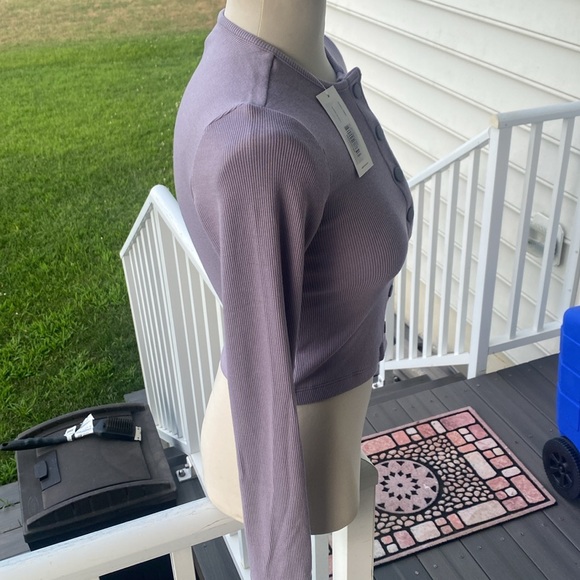 Outdoor Voices earl gray cozy ribbed cropped snap up cardigan size small - Picture 6 of 7